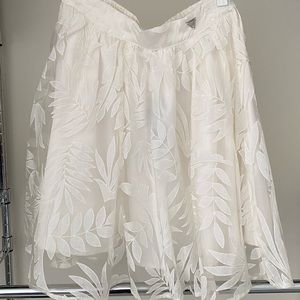 Guess lacey skirt new